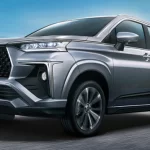 Toyota Veloz Silver Front