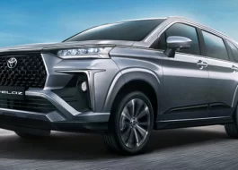 Toyota Veloz Silver Front