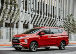 Mitsubishi Xpander Front Left