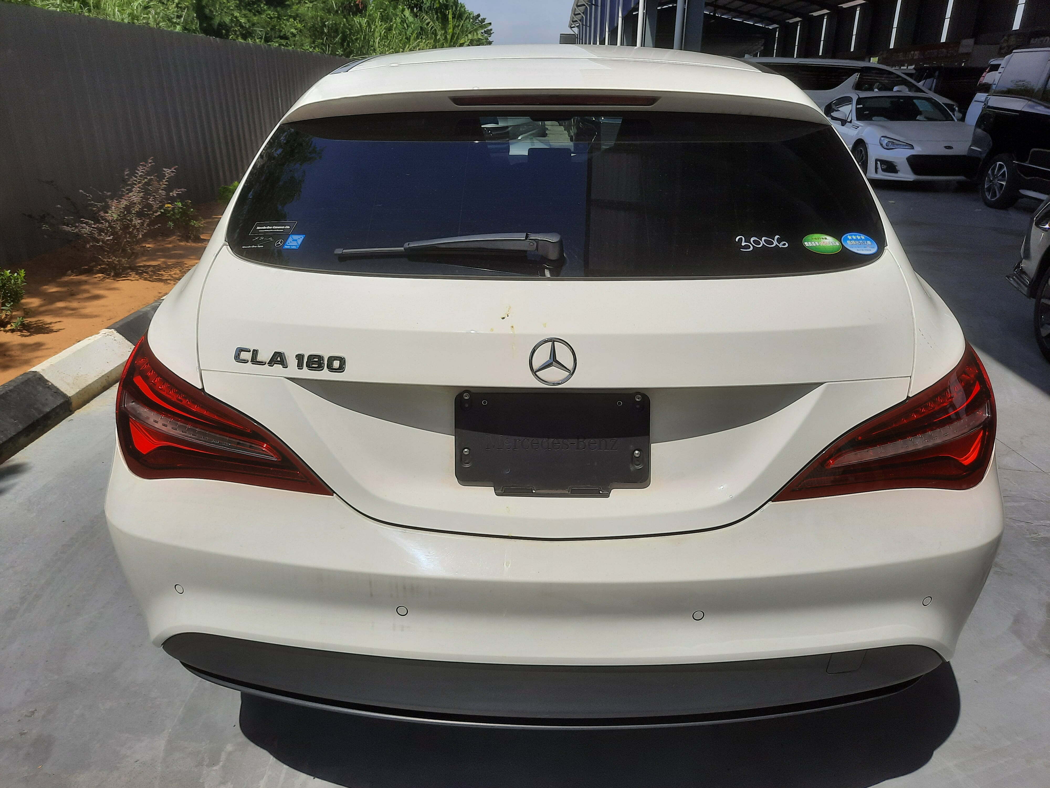 Mercedes-Benz CLA180 Shooting Brake White Rear