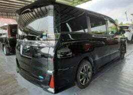 TOYOTA Voxy 2.0 ZS Kirameki 2 Rear Right