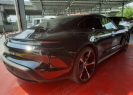 PORSCHE Taycan Black Right Rear