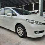 TOYOTA Wish1.8 X Pearl White Front Right