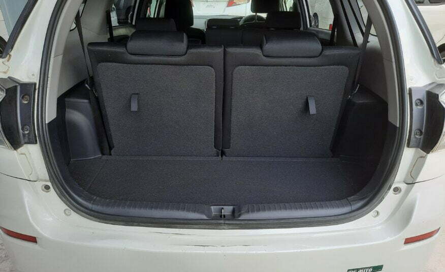 TOYOTA Wish1.8 X Rear Boot area