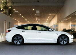 TESLA Model 3 Long Range White Side Right view