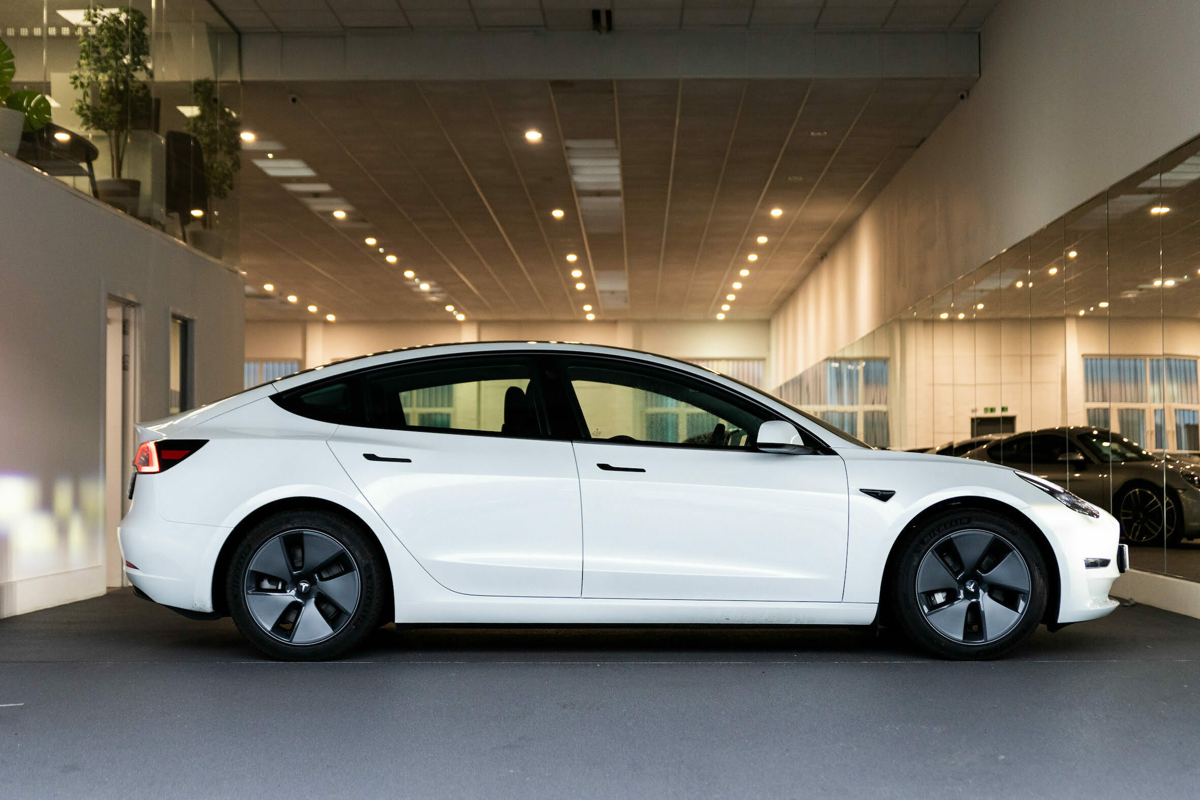 TESLA Model 3 Long Range White Side Right view
