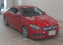 MERCEDES-BENZ CLA180 AMG Front Right