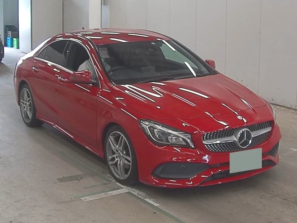 MERCEDES-BENZ CLA180 AMG Front Right