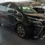 TOYOTA Voxy 2.0 ZS Kirameki 2 Black