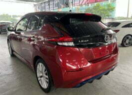NISSAN Leaf X Wine Red Rear Left