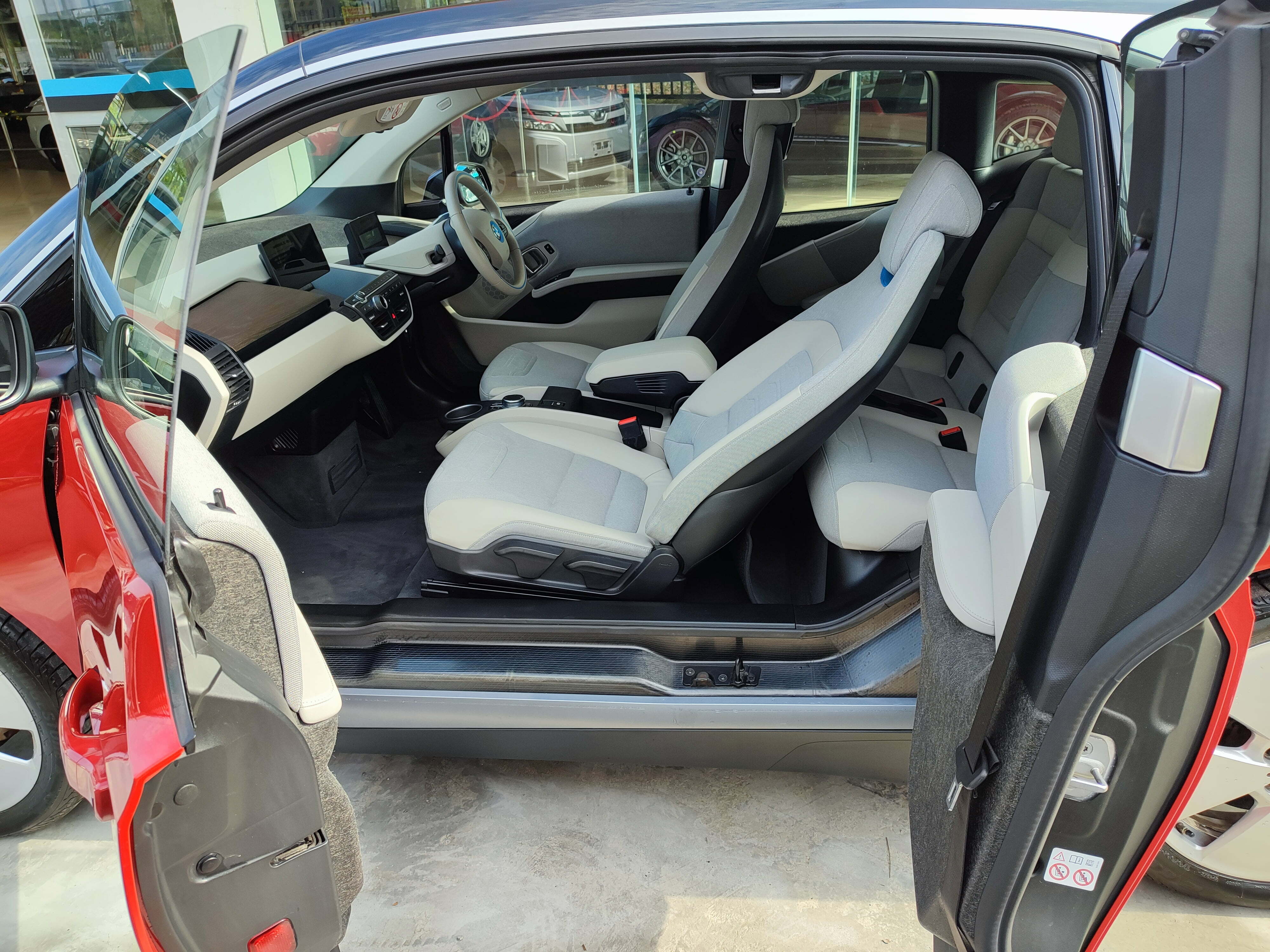 BMW i3 Range Extender Red Black Left View Interior