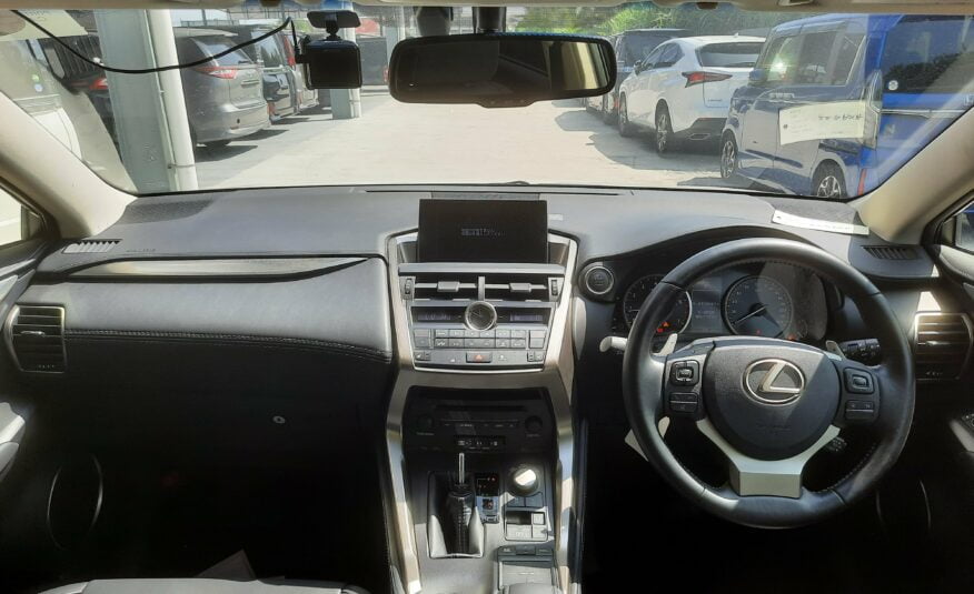 Lexus NX200T cockpit