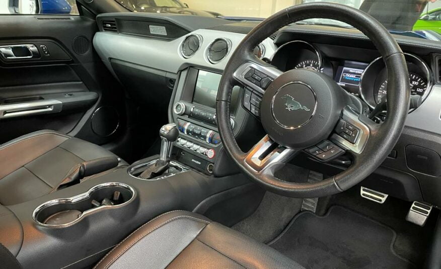 Ford Mustang Interior