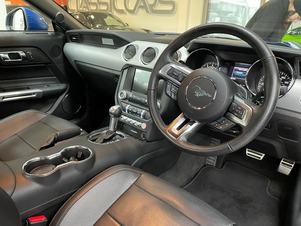 Ford Mustang Interior
