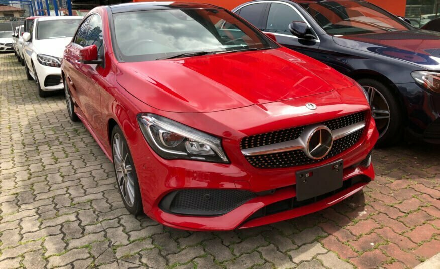 MERCEDES-BENZ CLA180