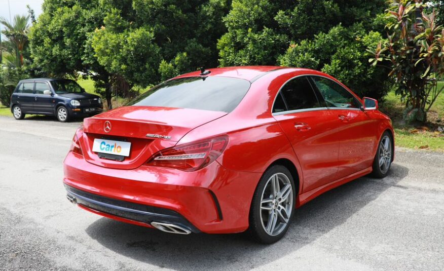 MERCEDES-BENZ CLA180