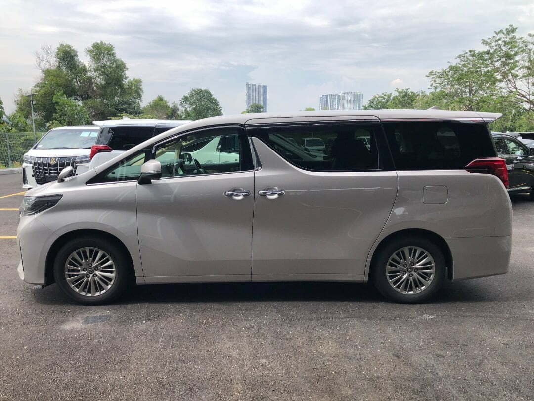 TOYOTA ALPHARD G