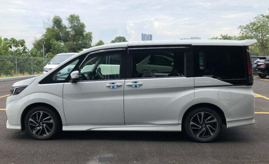 HONDA STEPWAGON COOL SPIRIT