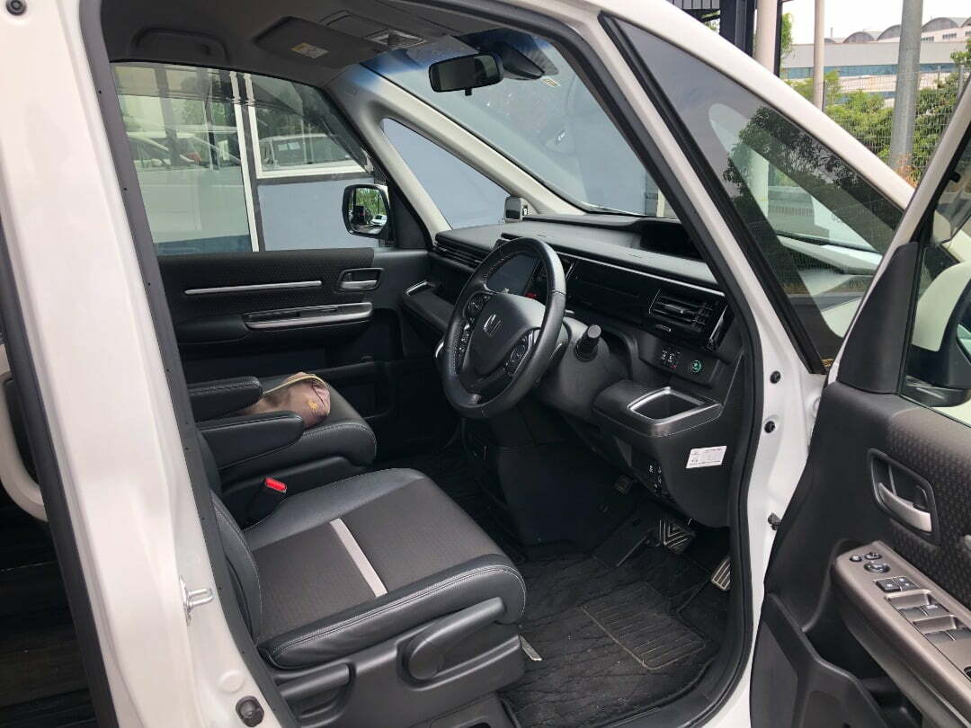 HONDA STEPWAGON COOL SPIRIT