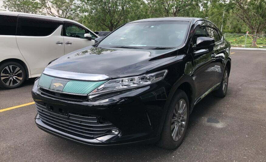 TOYOTA HARRIER PREMIUM