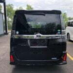 TOYOTA VOXY KIRAMEKI 2